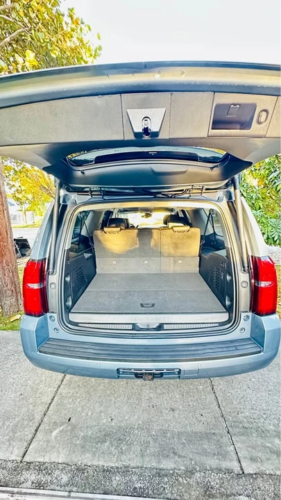 2016 Chevrolet Suburban 11th Gen - Image 7 of 17