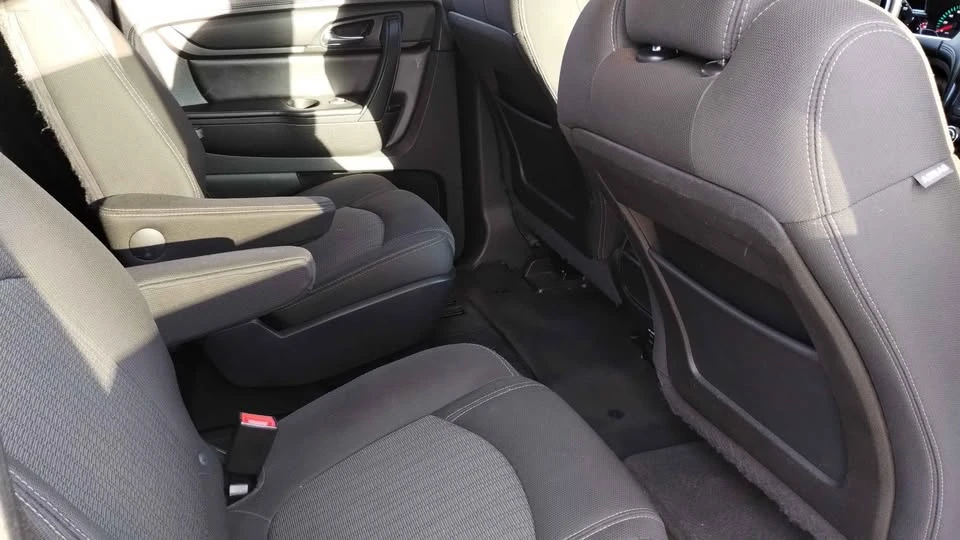 2016 Chevrolet Traverse - Image 7 of 13