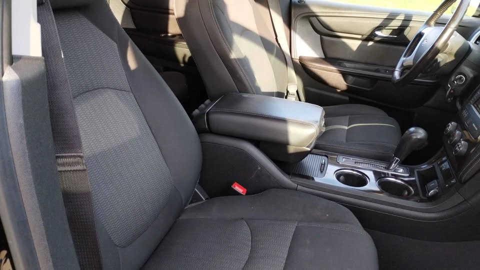2016 Chevrolet Traverse - Image 6 of 13