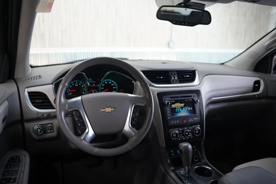 2016 Chevrolet Traverse - Image 11 of 20