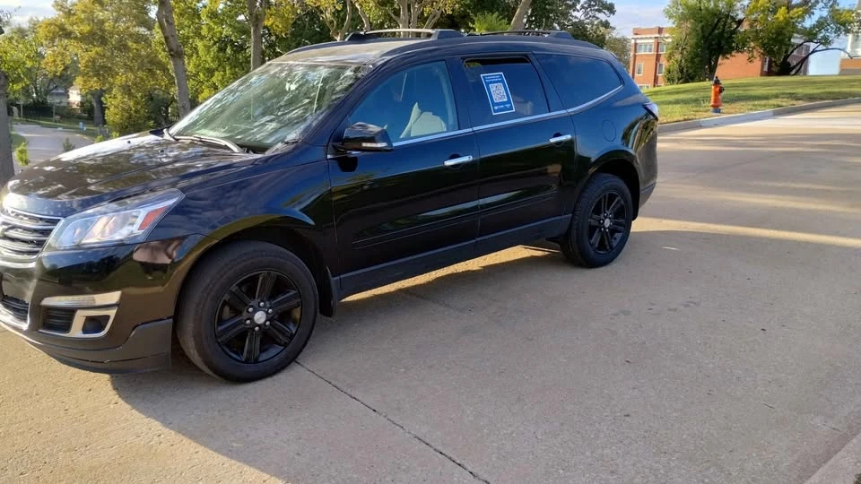 2016 Chevrolet Traverse - Image 2 of 13