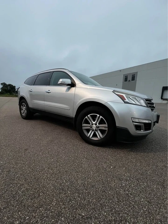 2016 Chevrolet Traverse - Image 4 of 11