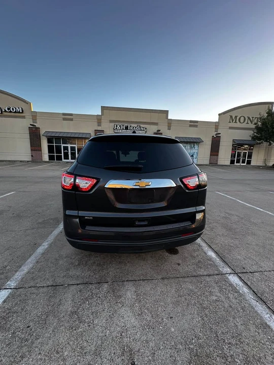 2016 Chevrolet Traverse - Image 10 of 12