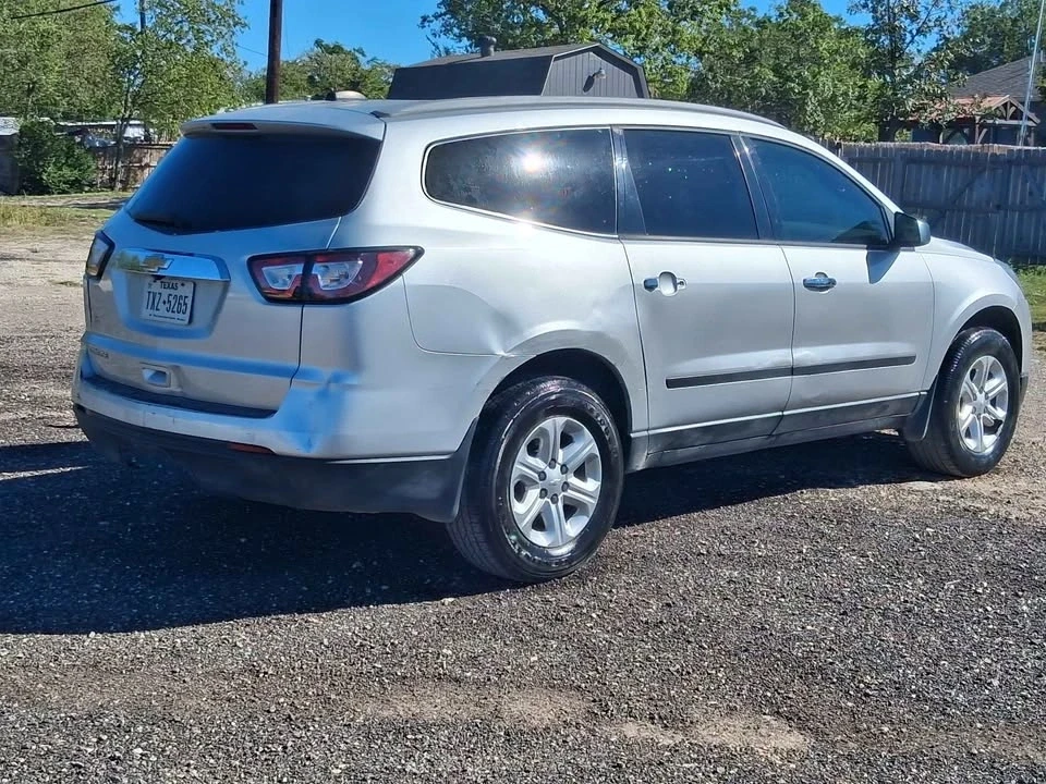 2016 Chevrolet Traverse - Image 7 of 11