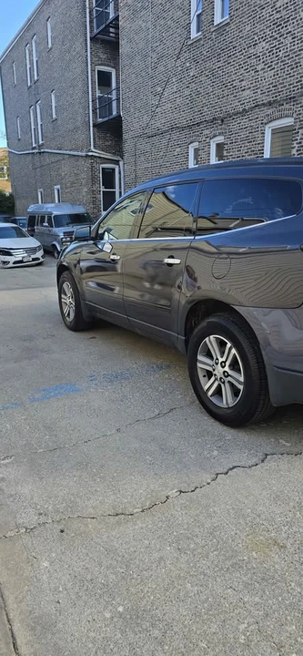 2016 Chevrolet Traverse - Image 4 of 9