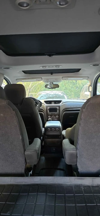 2016 Chevrolet Traverse - Image 7 of 9