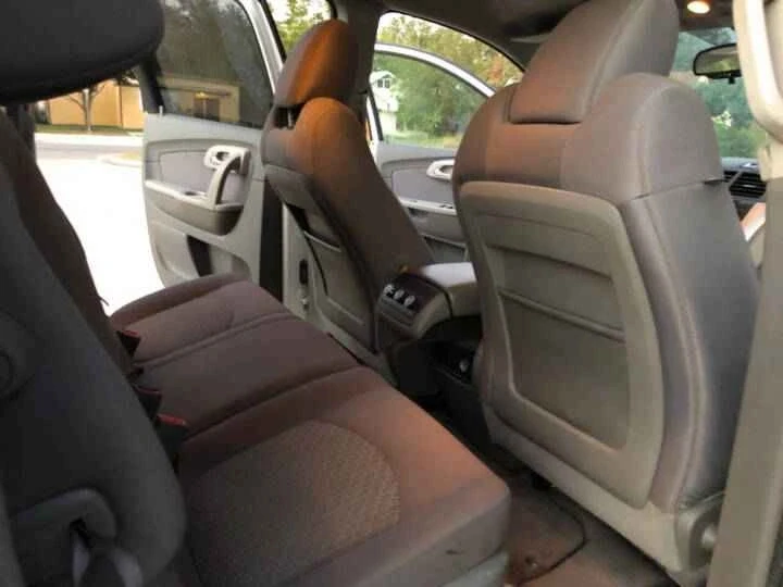 2016 Chevrolet Traverse - Image 6 of 9