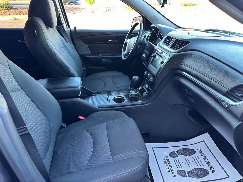 2016 Chevrolet Traverse - Image 12 of 18