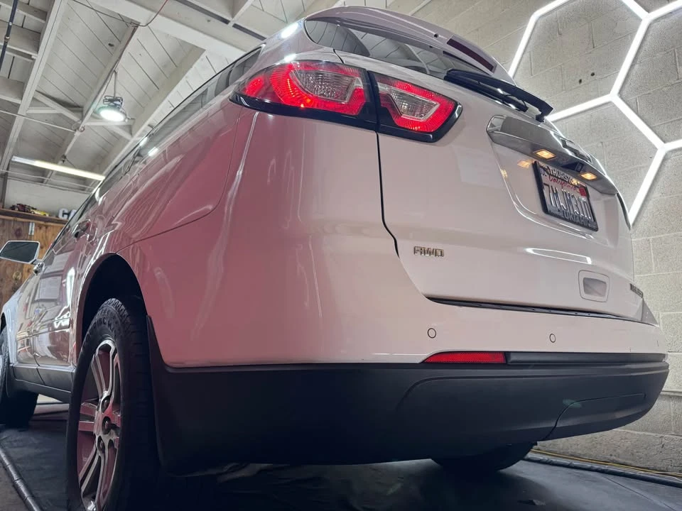 2016 Chevrolet Traverse - Image 9 of 20