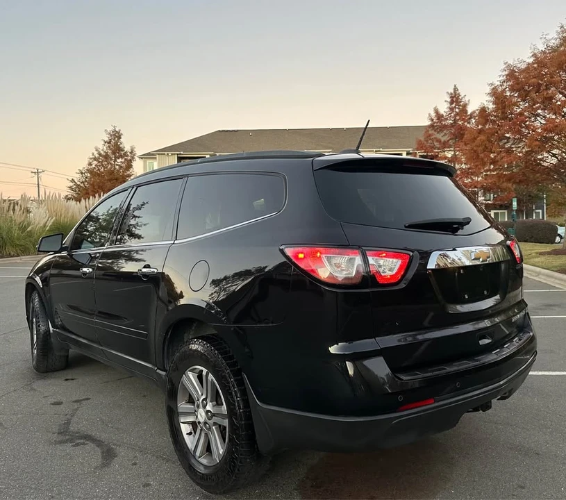2016 Chevrolet Traverse - Image 3 of 8
