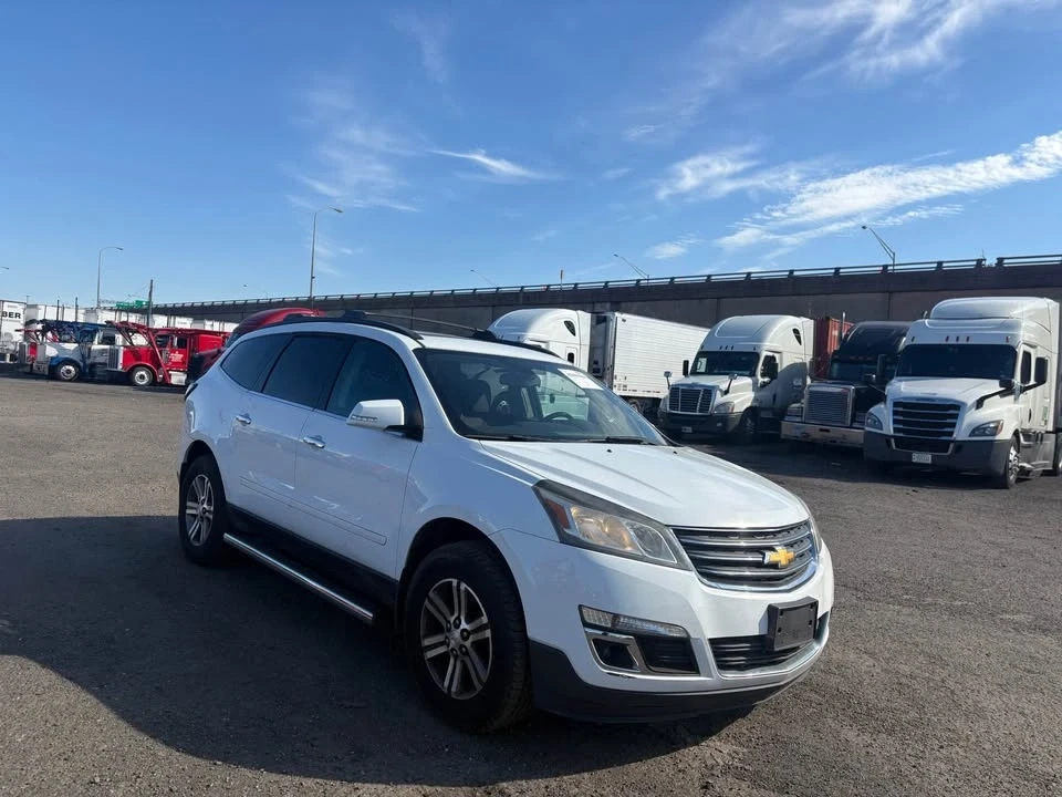 2016 Chevrolet Traverse - Image 2 of 11