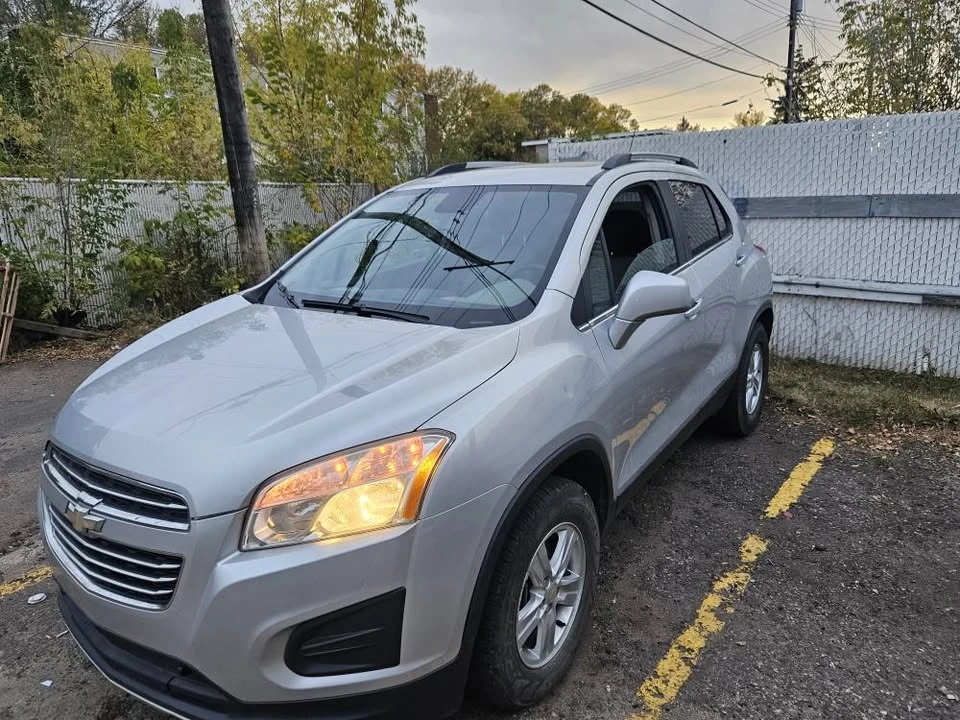 2016 Chevrolet Trax - Image 2 of 12