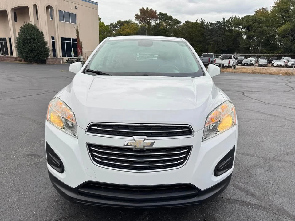 2016 Chevrolet Trax - Image 2 of 15