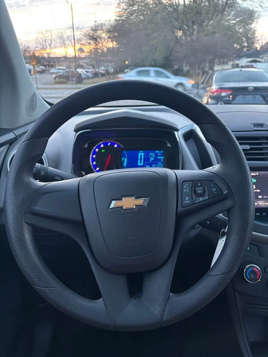 2016 Chevrolet Trax - Image 8 of 14