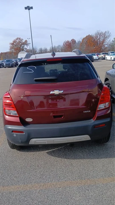 2016 Chevrolet Trax - Image 2 of 5