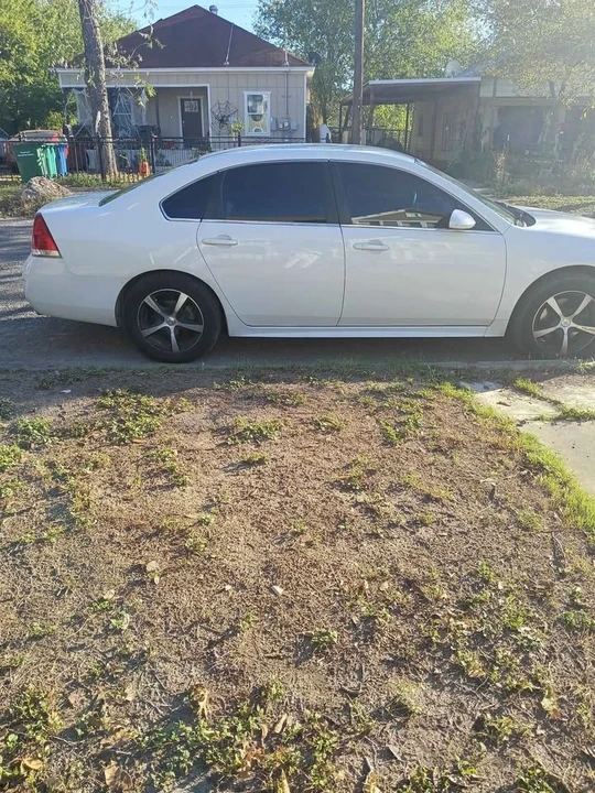 2016 Chevrolet Impala 9th Gen - Image 2 of 5