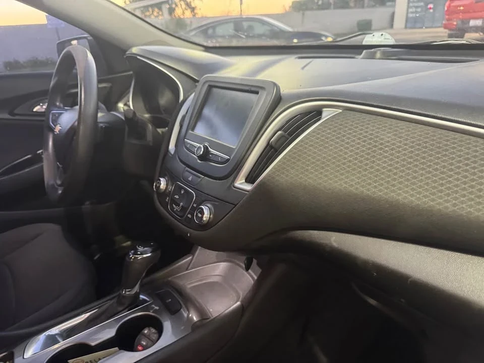 2016 Chevrolet Malibu - Image 3 of 6