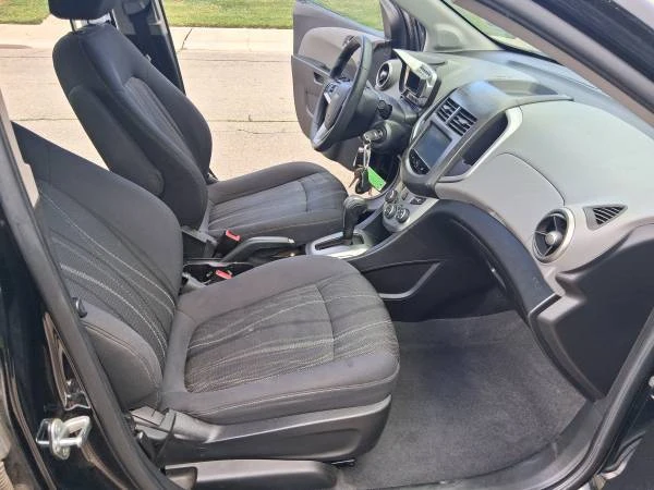 2016 Chevrolet Aveo/Sonic - Image 6 of 9