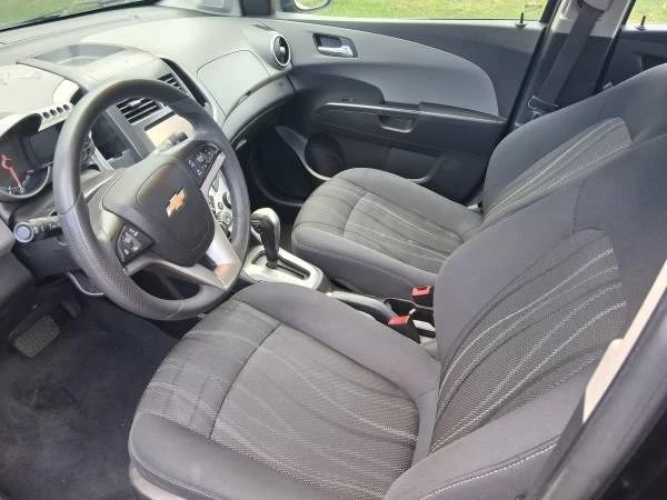 2016 Chevrolet Aveo/Sonic - Image 5 of 9