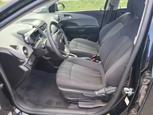 2016 Chevrolet Aveo/Sonic - Image 5 of 10