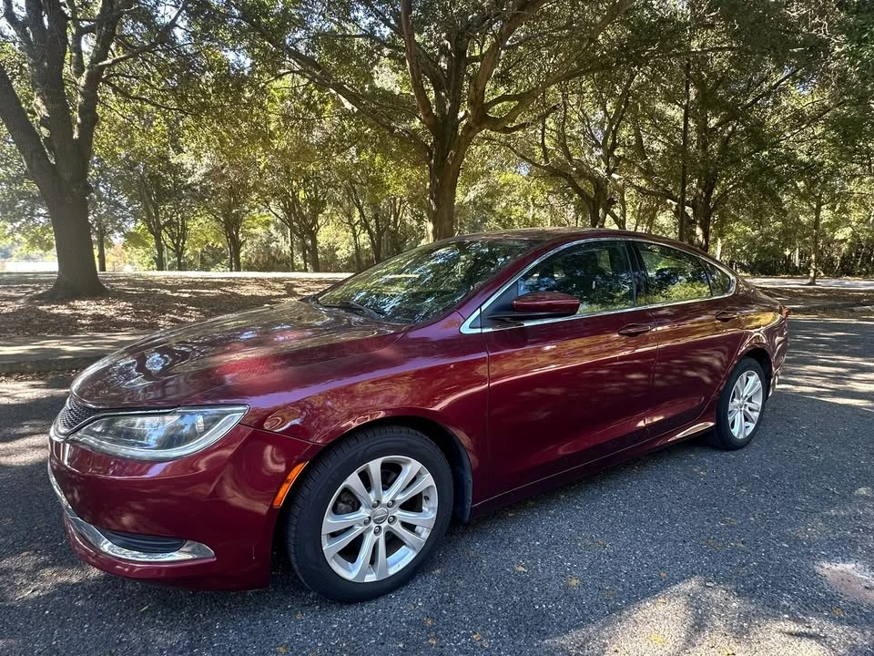 2016 Chrysler 200 - Image 6 of 16