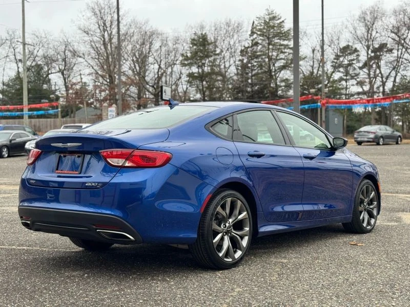 2016 Chrysler 200 - Image 5 of 12