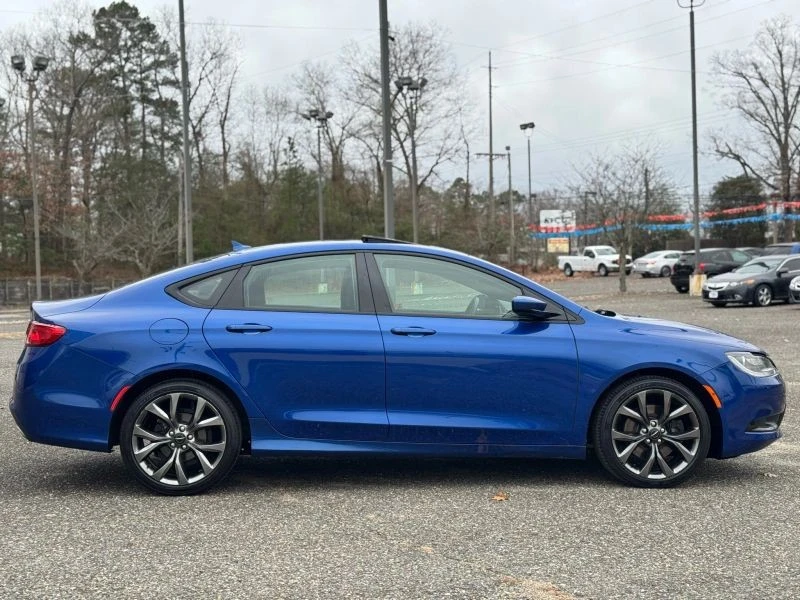 2016 Chrysler 200 - Image 6 of 12