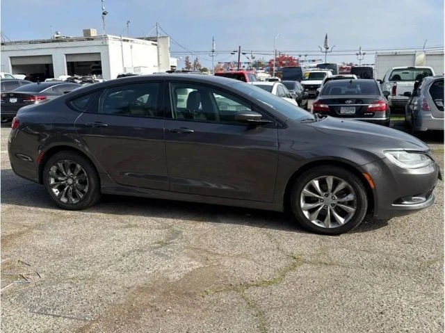 2016 Chrysler 200 - Image 2 of 7