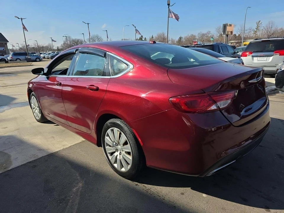 2016 Chrysler 200 - Image 2 of 15