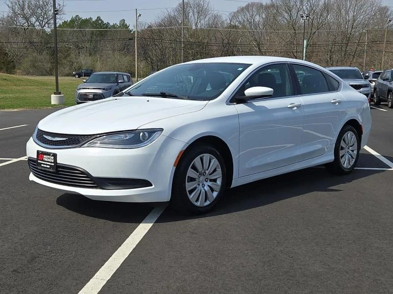 2016 Chrysler 200 - Image 3 of 12