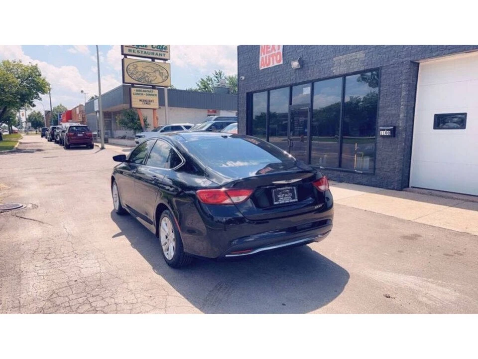 2016 Chrysler 200 - Image 6 of 21