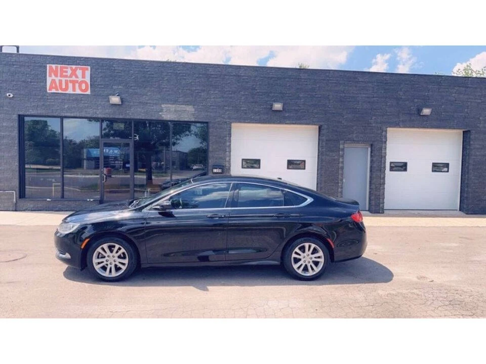 2016 Chrysler 200 - Image 5 of 21