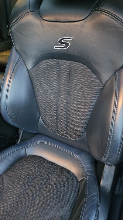 2016 Chrysler 200 - Image 7 of 9