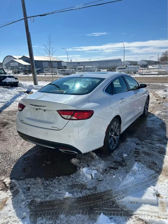 2016 Chrysler 200 - Image 16 of 16