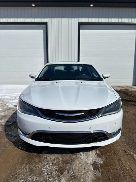 2016 Chrysler 200 - Image 2 of 16