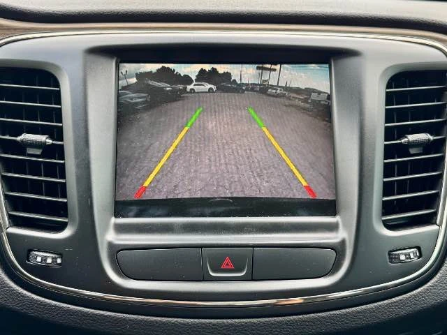 2016 Chrysler 200 - Image 5 of 6