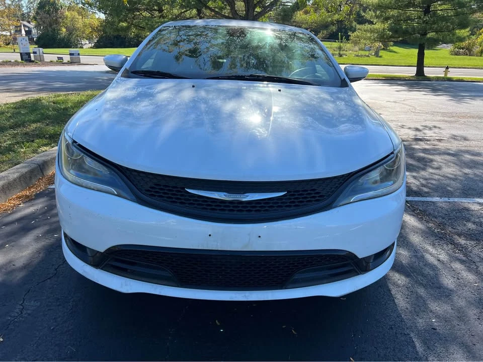 2016 Chrysler 200 - Image 6 of 15