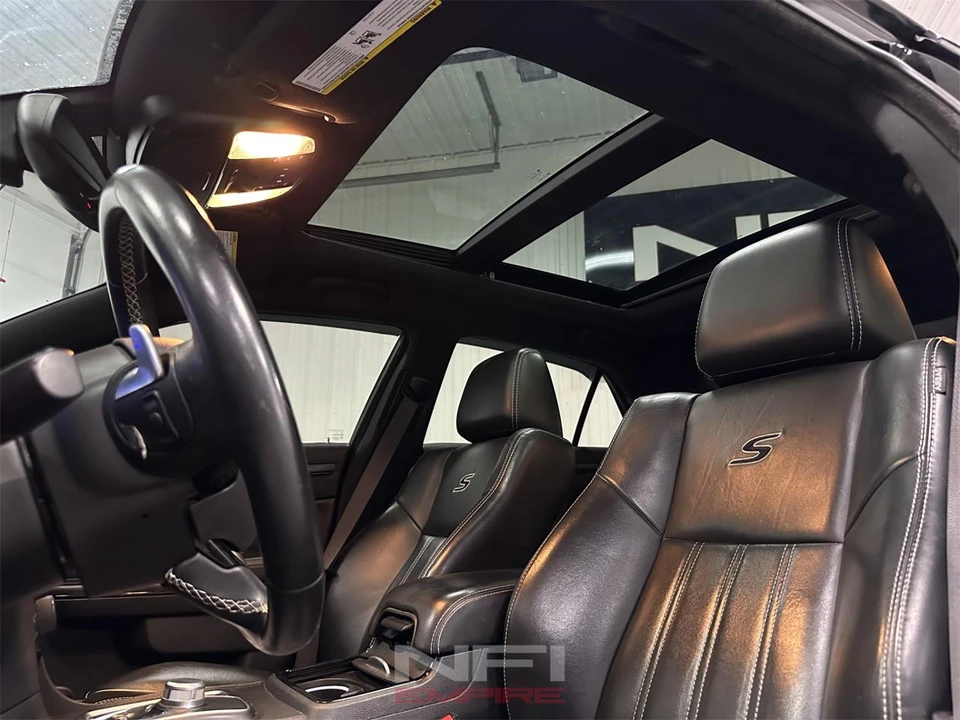 2016 Chrysler 300 (2005-2023) - Image 31 of 31