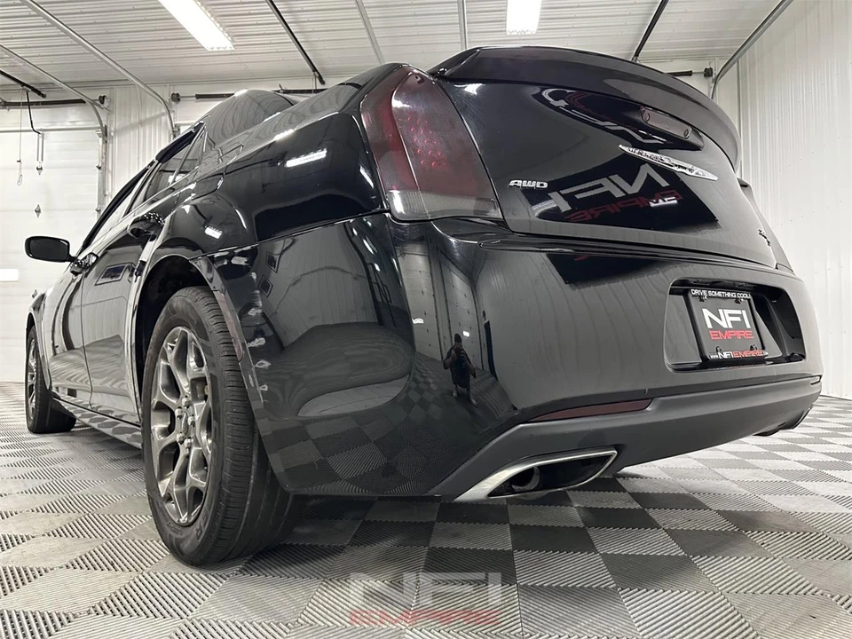 2016 Chrysler 300 (2005-2023) - Image 21 of 31