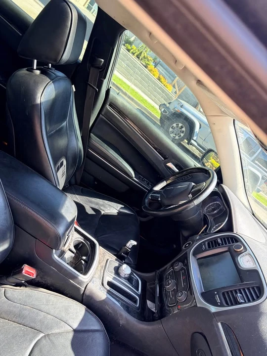 2016 Chrysler 300 (2005-2023) - Image 3 of 3