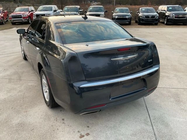 2016 Chrysler 300 (2005-2023) - Image 14 of 21
