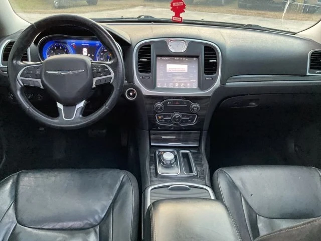 2016 Chrysler 300 (2005-2023) - Image 9 of 21
