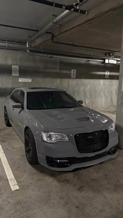 2016 Chrysler 300 (2005-2023) - Image 4 of 8