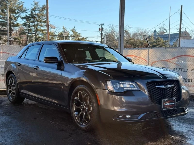 2016 Chrysler 300 (2005-2023) - Image 6 of 12