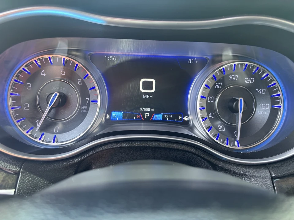 2016 Chrysler 300 (2005-2023) - Image 13 of 16