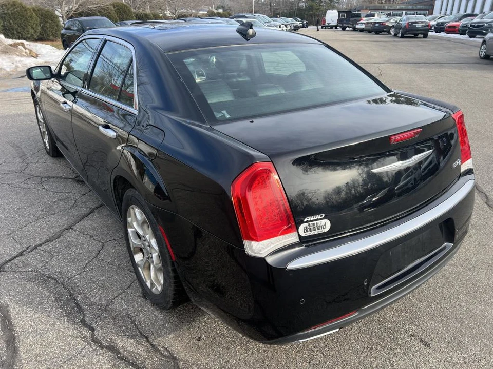 2016 Chrysler 300 (2005-2023) - Image 8 of 12