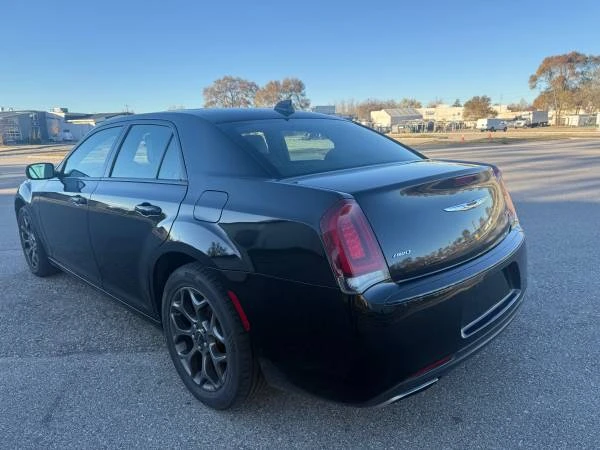2016 Chrysler 300 (2005-2023) - Image 7 of 11