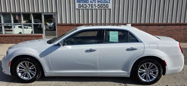 2016 Chrysler 300 (2005-2023) - Image 3 of 20
