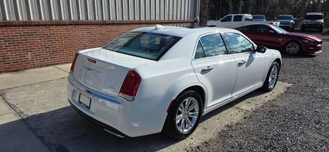 2016 Chrysler 300 (2005-2023) - Image 6 of 20