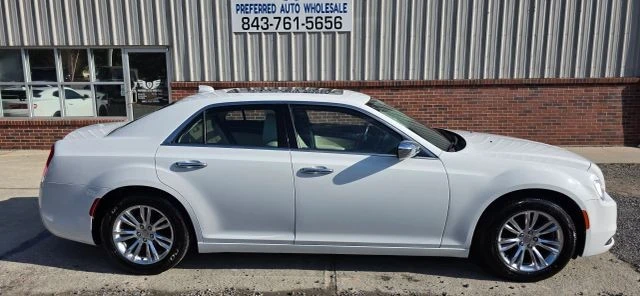 2016 Chrysler 300 (2005-2023) - Image 4 of 20